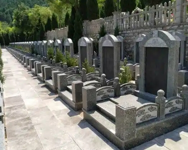兰州迁坟下葬